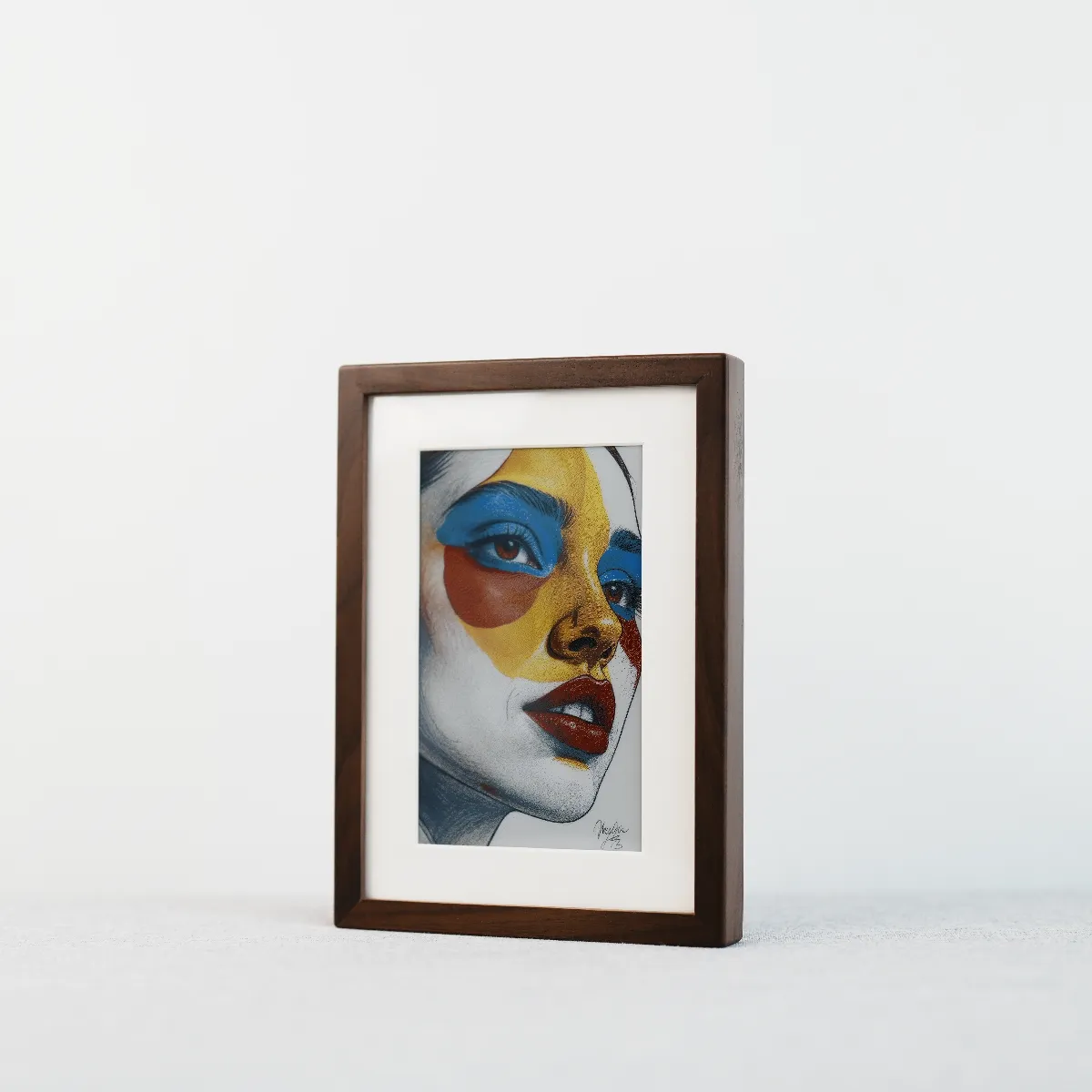 KoKonna 7.3" E-Ink Frame - Wood